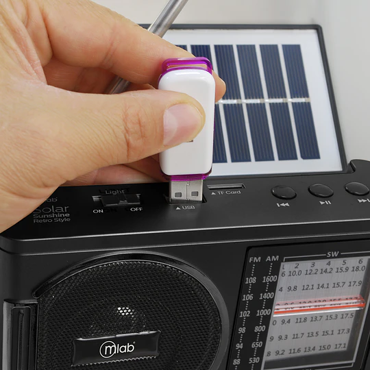 Radio Solar Sunshine 1980' S  / MLAB 9484 - 9460 