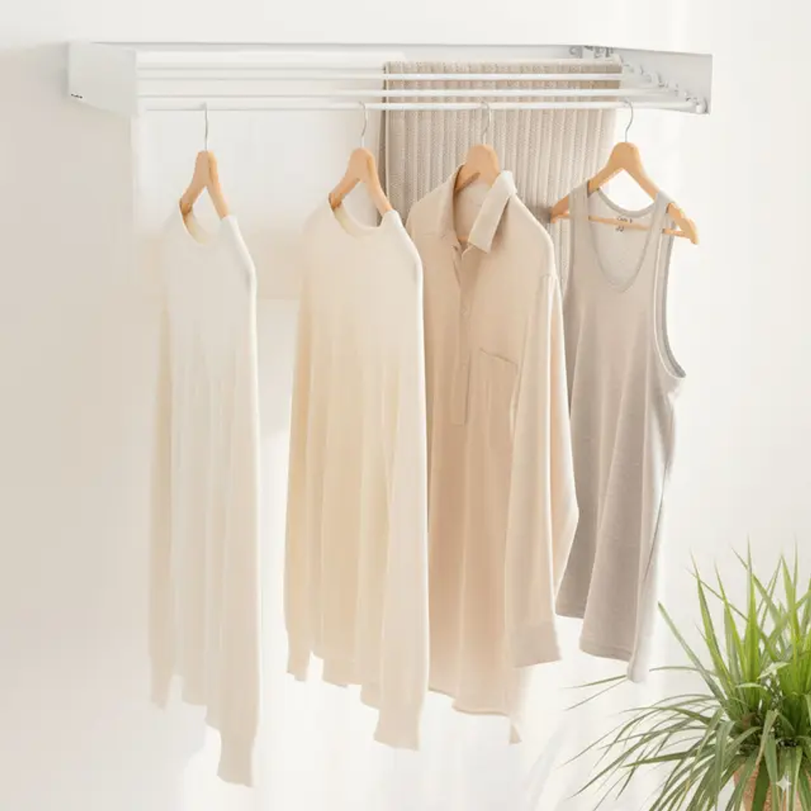 Estendal de Parede Retrátil Dryva 80: Dobrável e Extensível para Otimizar Espaço (Até 4m) 1