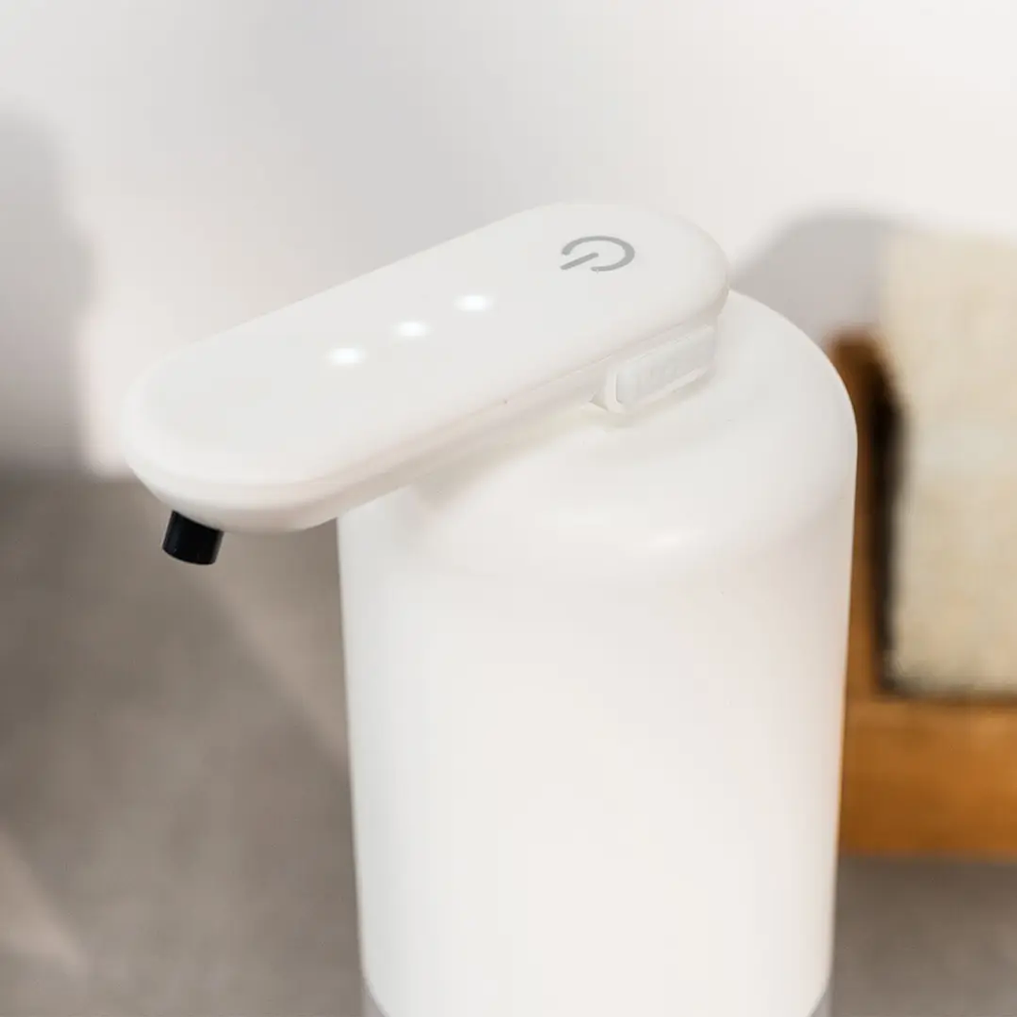 Dispensador Automático de Sabonete Líquido Bitefom: Recarregável, Cria Espuma e com Sensor 11
