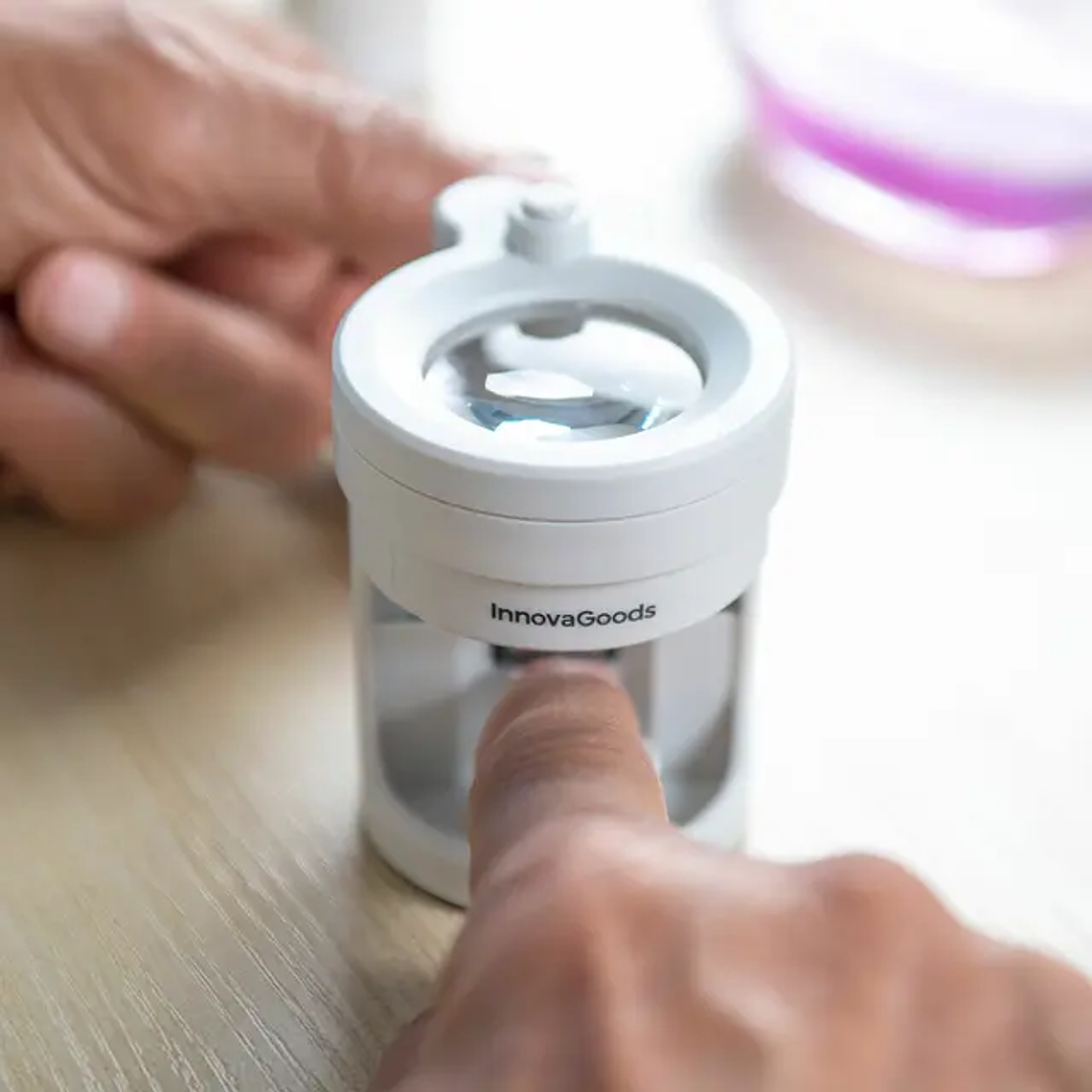 Nail clipper with LED light and 8x magnifying glass - Includes nail file, non-slip base, and battery/USB powered. 2