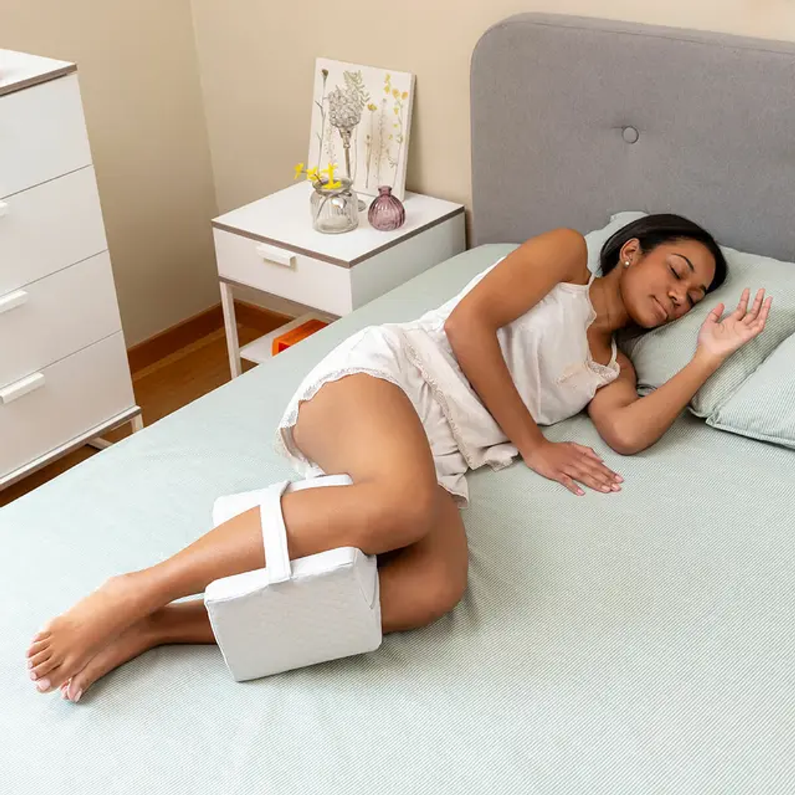 Almofada Ergonómica para Pernas e Joelhos com Espuma de Memória - Design Borboleta e Fita Ajustável 1