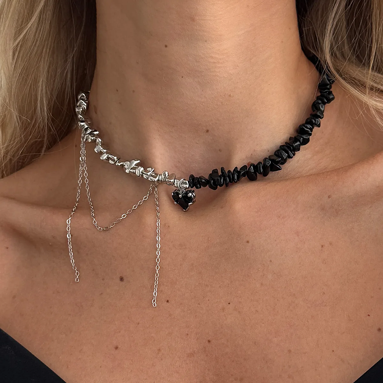 Colar Punk Feminino Coração com Correntes e Contas | Acessório de Festa e Dia dos Namorados | Tendência 2024 1