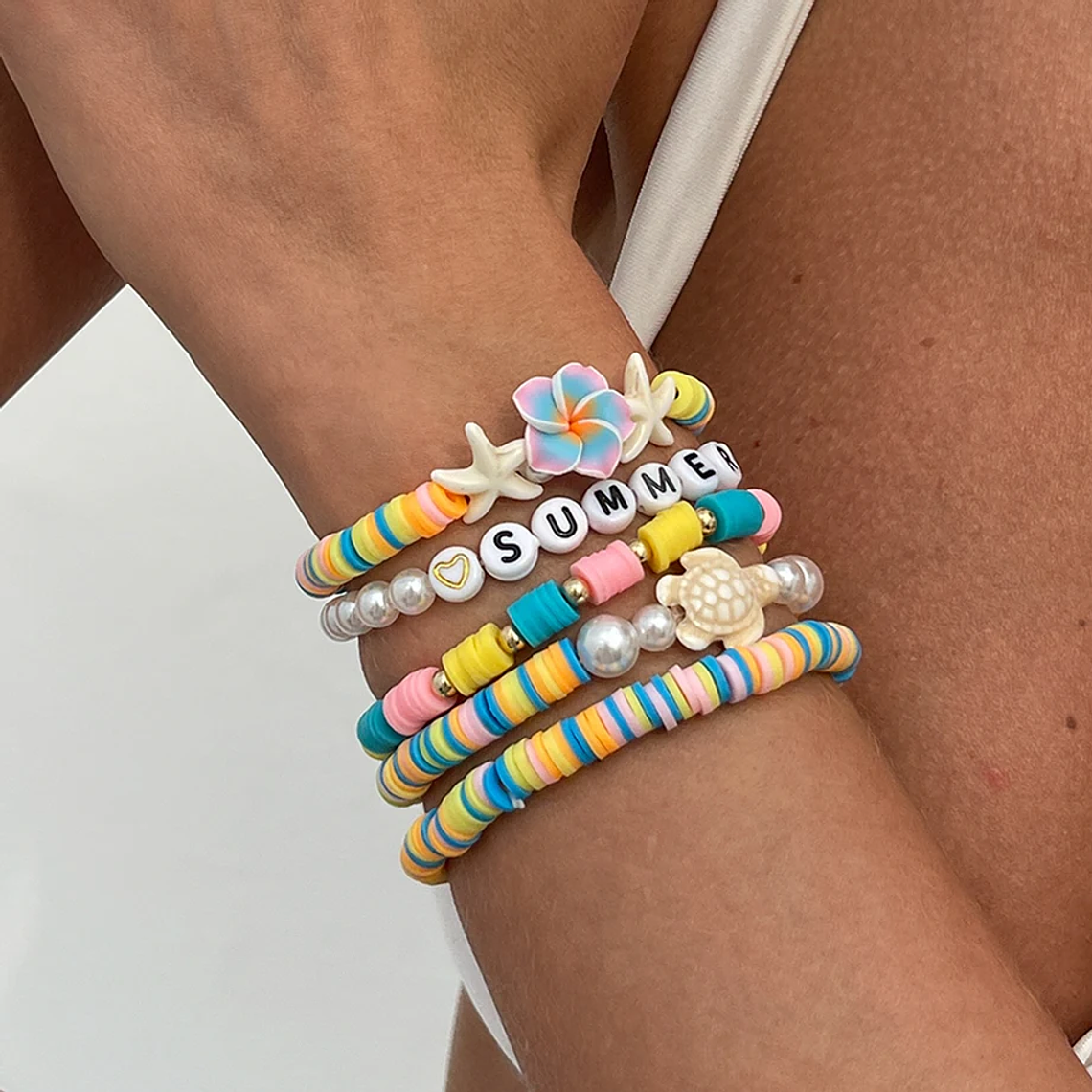 Conjunto de 5 Pulseiras Boho Ingemark - Flores, Tartarugas, Pérolas, Corrente, Estilo Y2K e Verão 2
