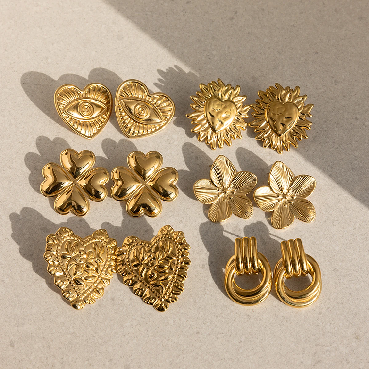 Brincos de Pressão Flor e Coração Banhado a Ouro 18K PVD | Brincos Femininos em Aço Inoxidável à Prova d'Água - Presente Delicado 1