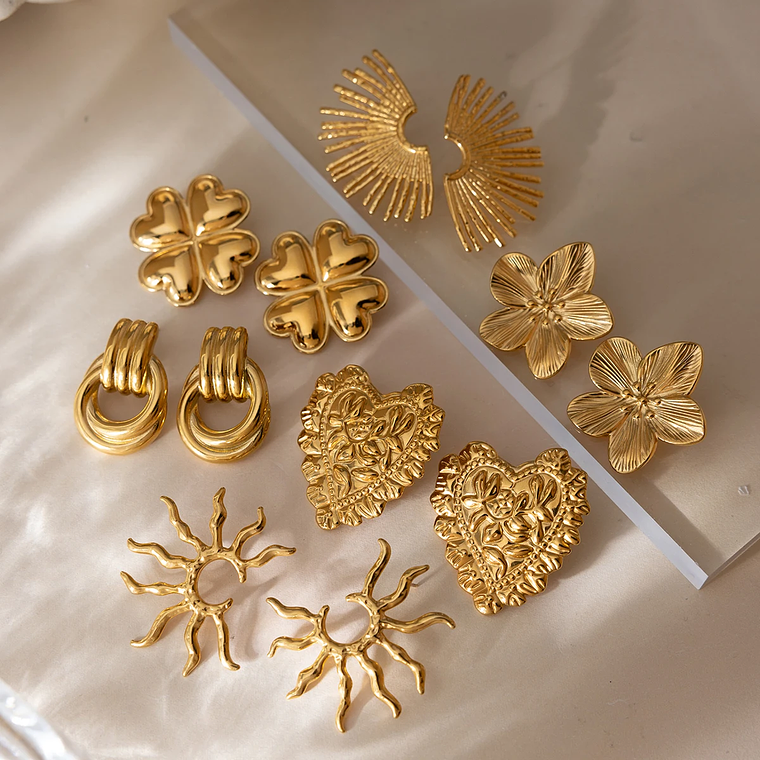 Brincos de Pressão Flor e Coração Banhado a Ouro 18K PVD | Brincos Femininos em Aço Inoxidável à Prova d'Água - Presente Delicado 2