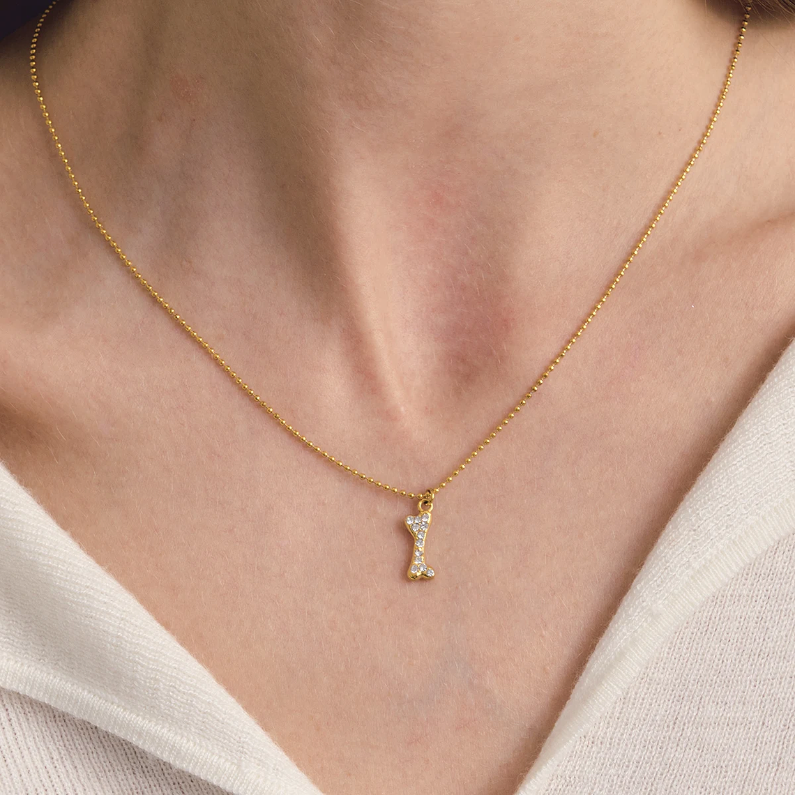 Colar Pingente Ossinho de Cachorro com Strass Branco | Colar Feminino em Aço Inoxidável Banhado a Ouro 18K PVD - Presente Fofo 4