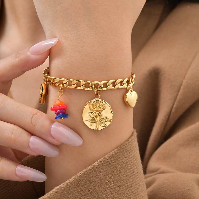 Colar Ajustável com Pingente Coração, Estrela, Flor e Olho Grego | Aço Inoxidável Dourado VNOX | Presente com Significado 3