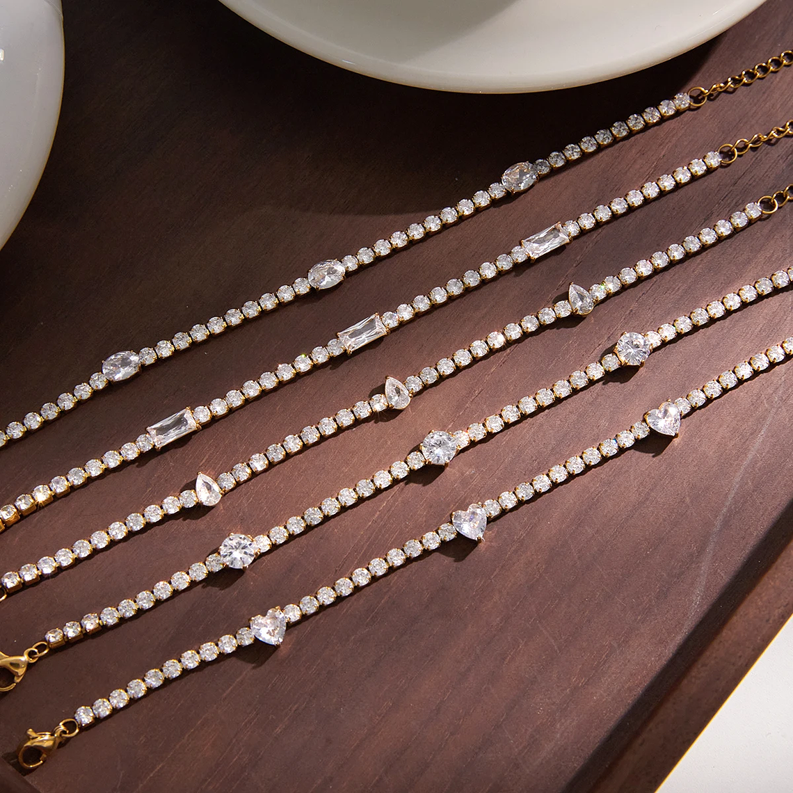 Pulseira Tennis Coração Gota d'Água Branca | Zircónia, Banho a Ouro 18K | Pulseira Clássica e Elegante para Mulheres 6