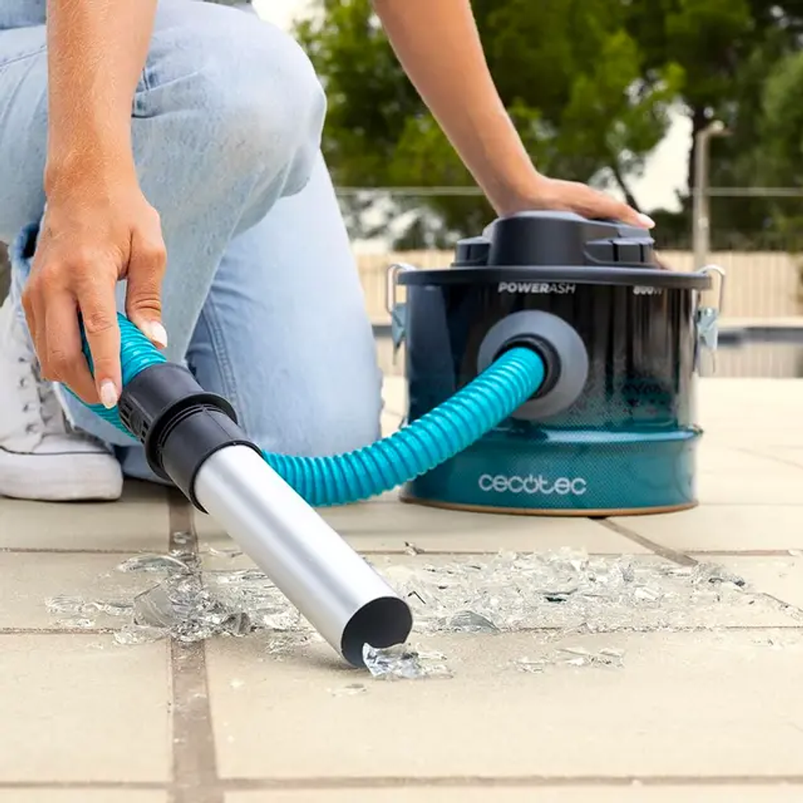 Aspirador de Cinzas Cecotec Ash 2000 Home 800W | Depósito Misto 10L | Para Lareiras, Grelhadores e Cinzas Frias 4