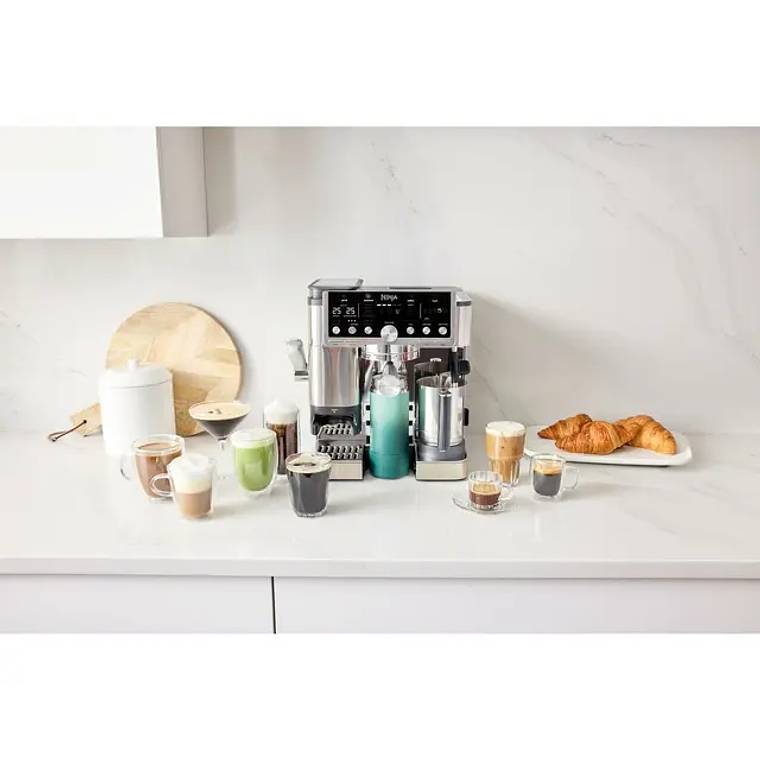 Máquina de Café Ninja ES701EU | Com Moinho Integrado e Espumador de Leite | Café Expresso e Americano 1.2L 12