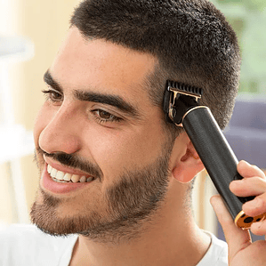 Máquina para Cortar Cabelo Recarregável Triher Professional | Com 6 Pentes, 3 Velocidades e Ecrã LCD