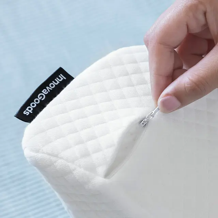 Cozzy Viscoelastic Cervical Pillow for Couples | Ergonomic Design for Cuddling While Sleeping | InnovaGoods 7