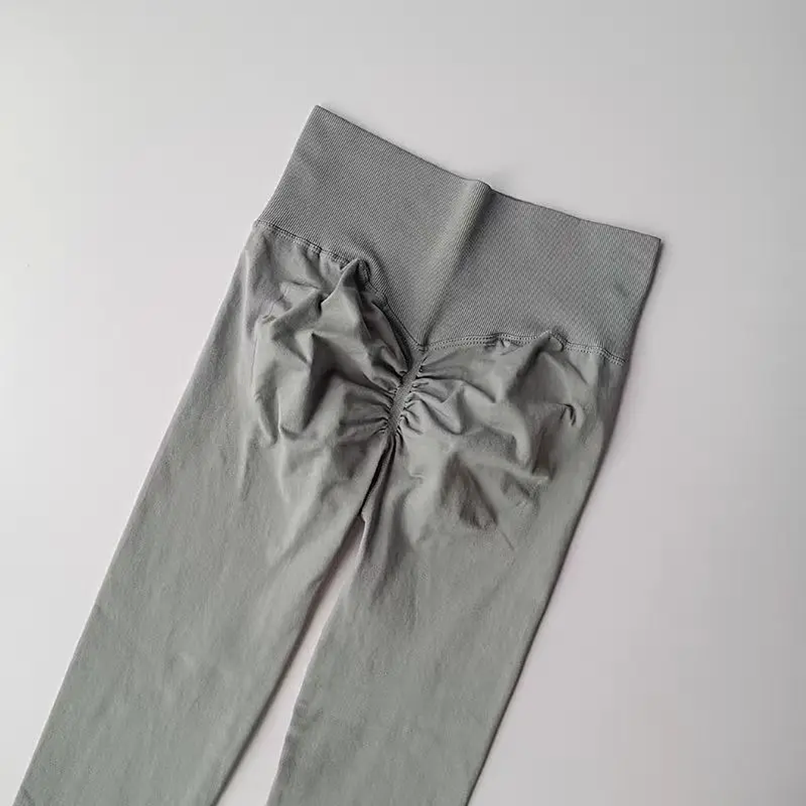 Women's Yoga Leggings - High Waist, Invisible Seams, Hip Lifting, Nylon/Spandex, Elastic 22