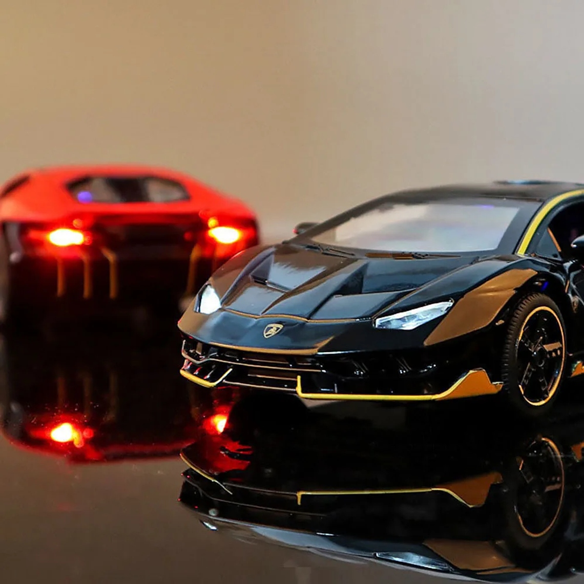 Modelo Lamborghini LP770 1:32 com Luz e Som - Alloy, Portas que Abrem, Pull-Back | Brinquedo 3