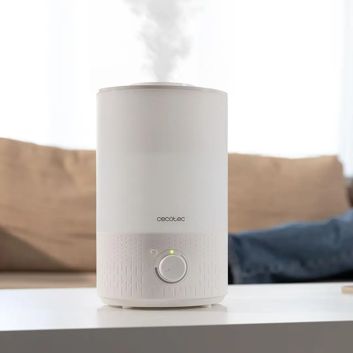 Humidificador Cecotec 2500 Light 2.5L | Filtro HEPA, Luz LED Aconchegante, 27W 1
