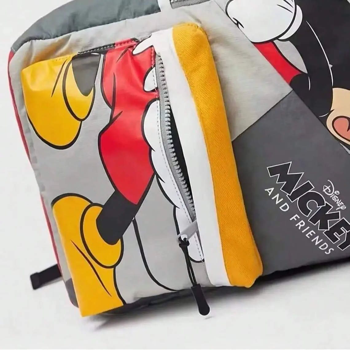 Mochila Casual Disney Mickey | Mochila Escolar e de Dia a Dia Unissex para Crianças, Meninas e Meninos 3