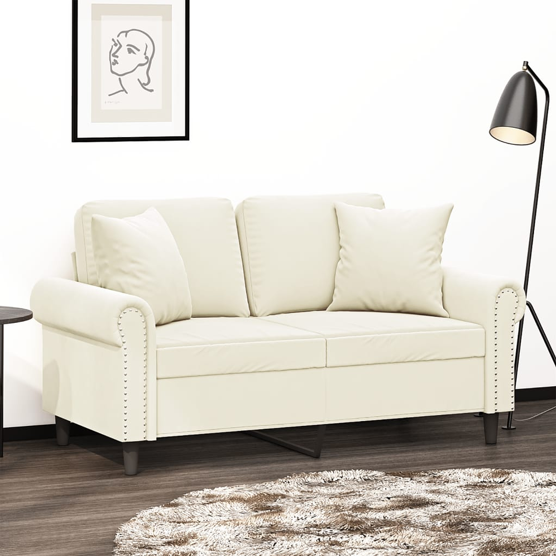 vidaXL Sofá 2 lugares c/ almofadas decorativas 120 cm veludo creme 1