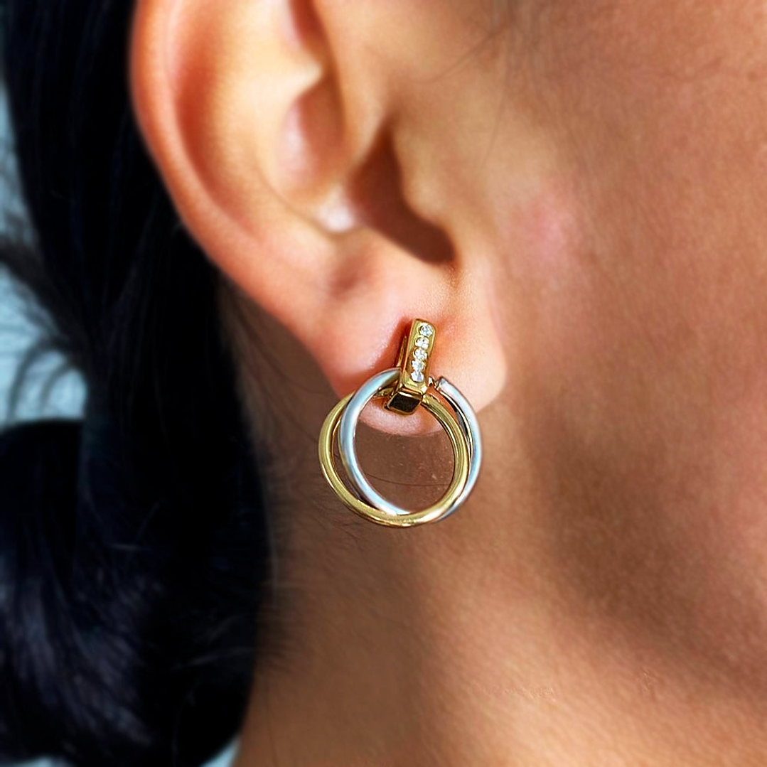 Aretes Abstractos Bicolor Dorado y Plateado Elegancia Moderna 1