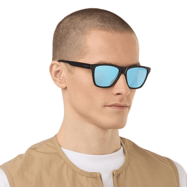 Gafas de Sol Hawkers One LS Rodeo Polarizado con Marco Negro y Lunas Celestes - 53 mm 7