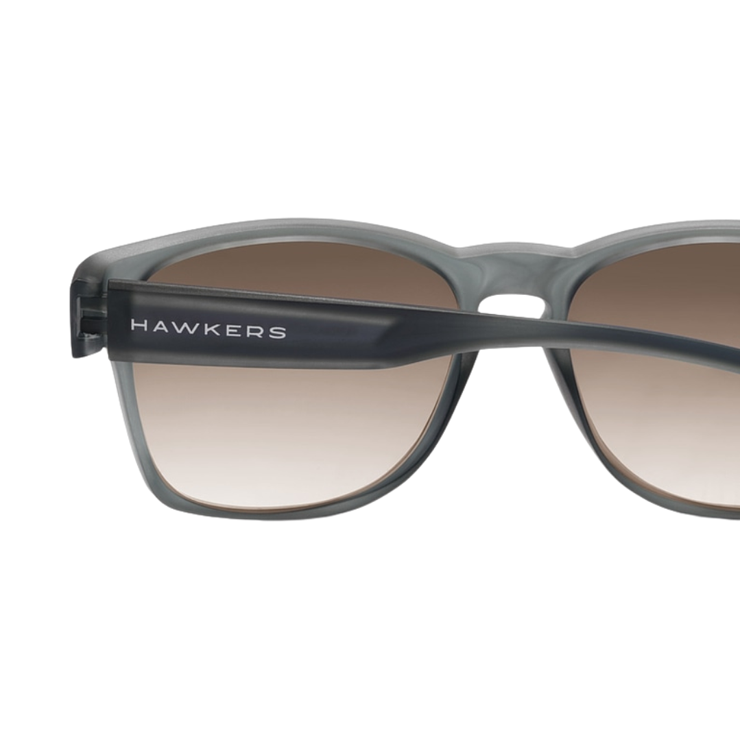 Gafas de Sol Hawkers Core Raw con Marco Negro y Lunas Azul Dorado - 56 mm 4