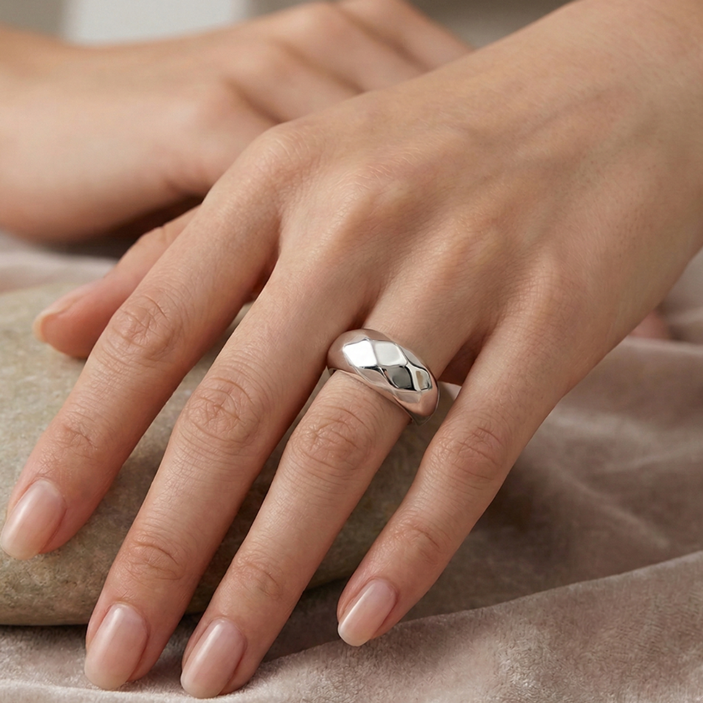 Set x3 Anillos Abstractos Trio Chic Diseño Multicolor y Moderno 5