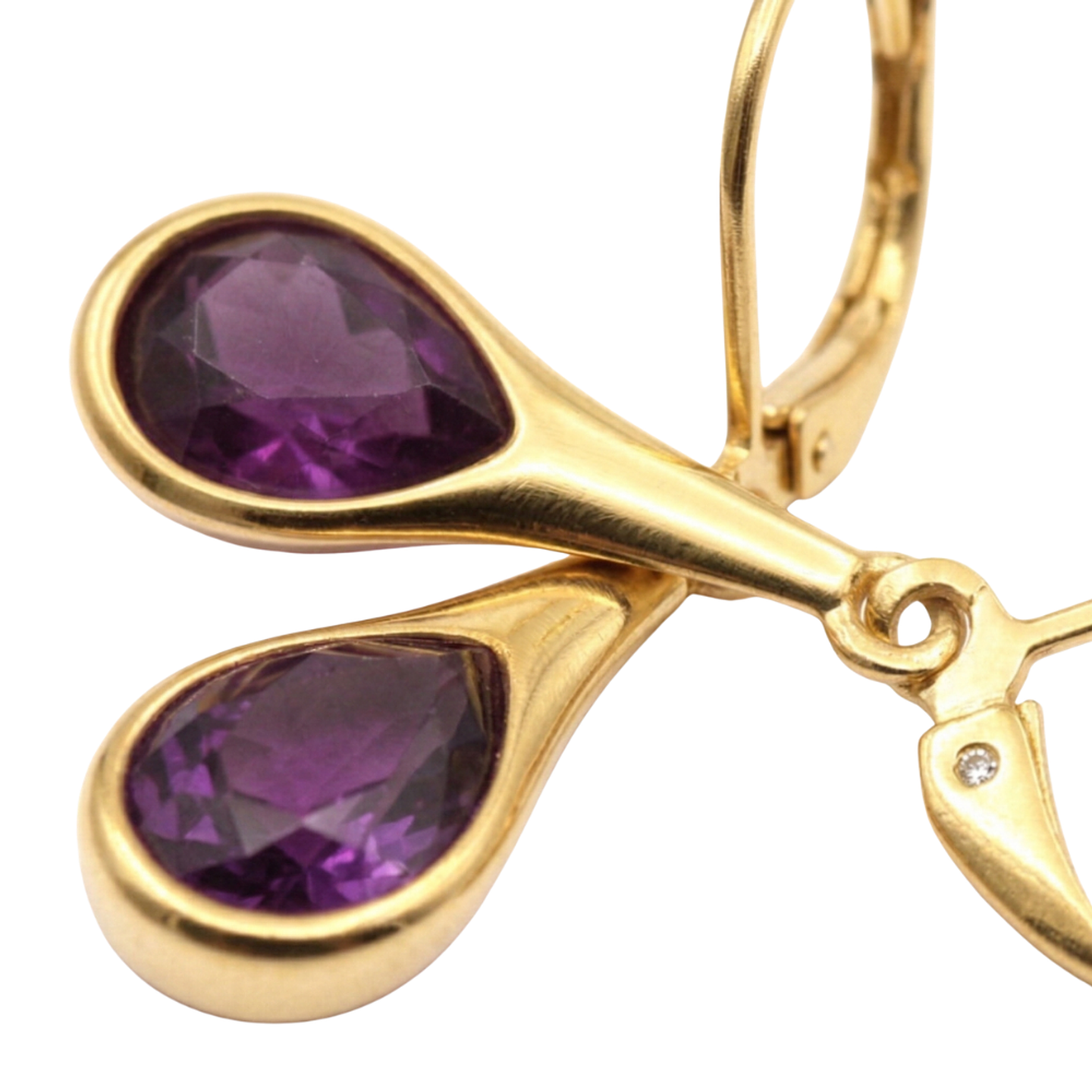 Set de Aretes Elegantes Brillo Eterno x4 en Color Dorado Diseño Clásico y Sofisticado 8