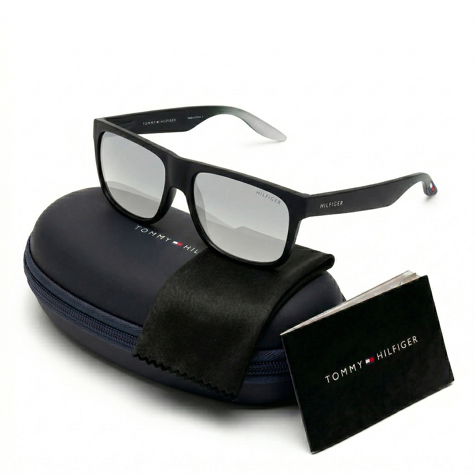 Gafas de Sol Tommy Hilfiger 66396291 Outlook Negro con Lentes Gris Talla 57mm 1