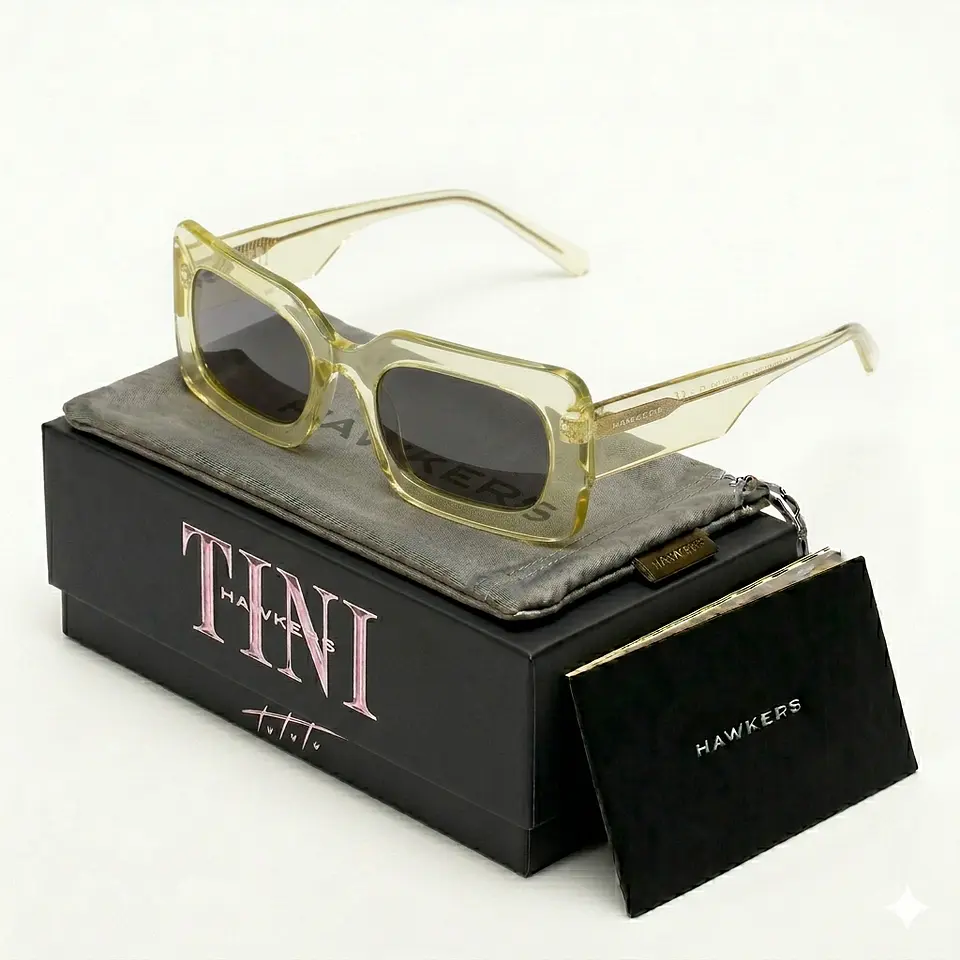 Gafas de Sol Hawkers Album Flechazo X Tini Color Amarillo Para Mujer Talla 55mm 1