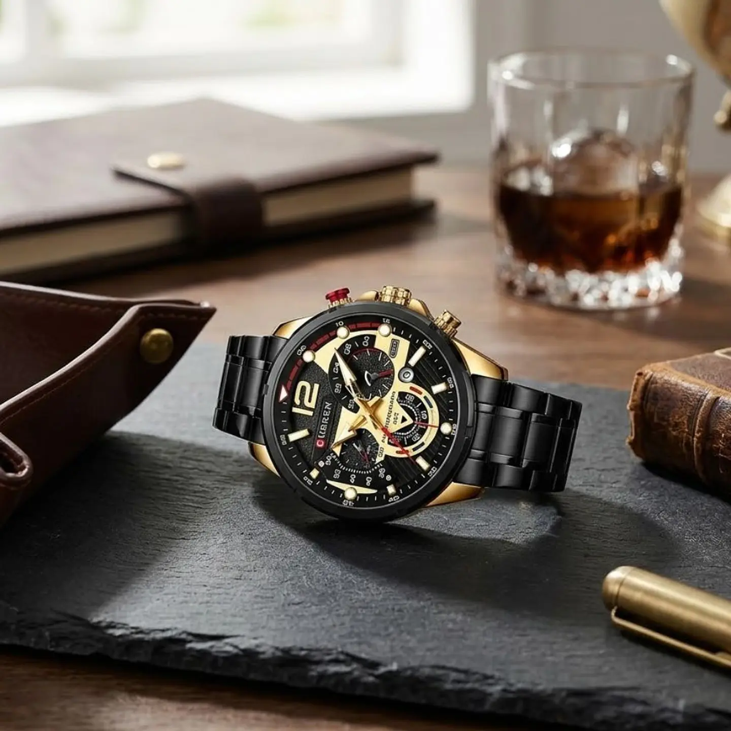 Reloj Analogo Curren KRED331801 para Hombre en Acero Color Negro - Dorado 5