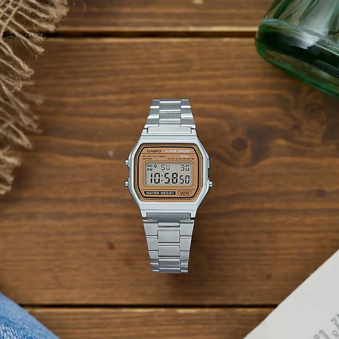 Reloj Digital Casio A158WEA-9DF Para Mujer en Acero Color Plateado 5