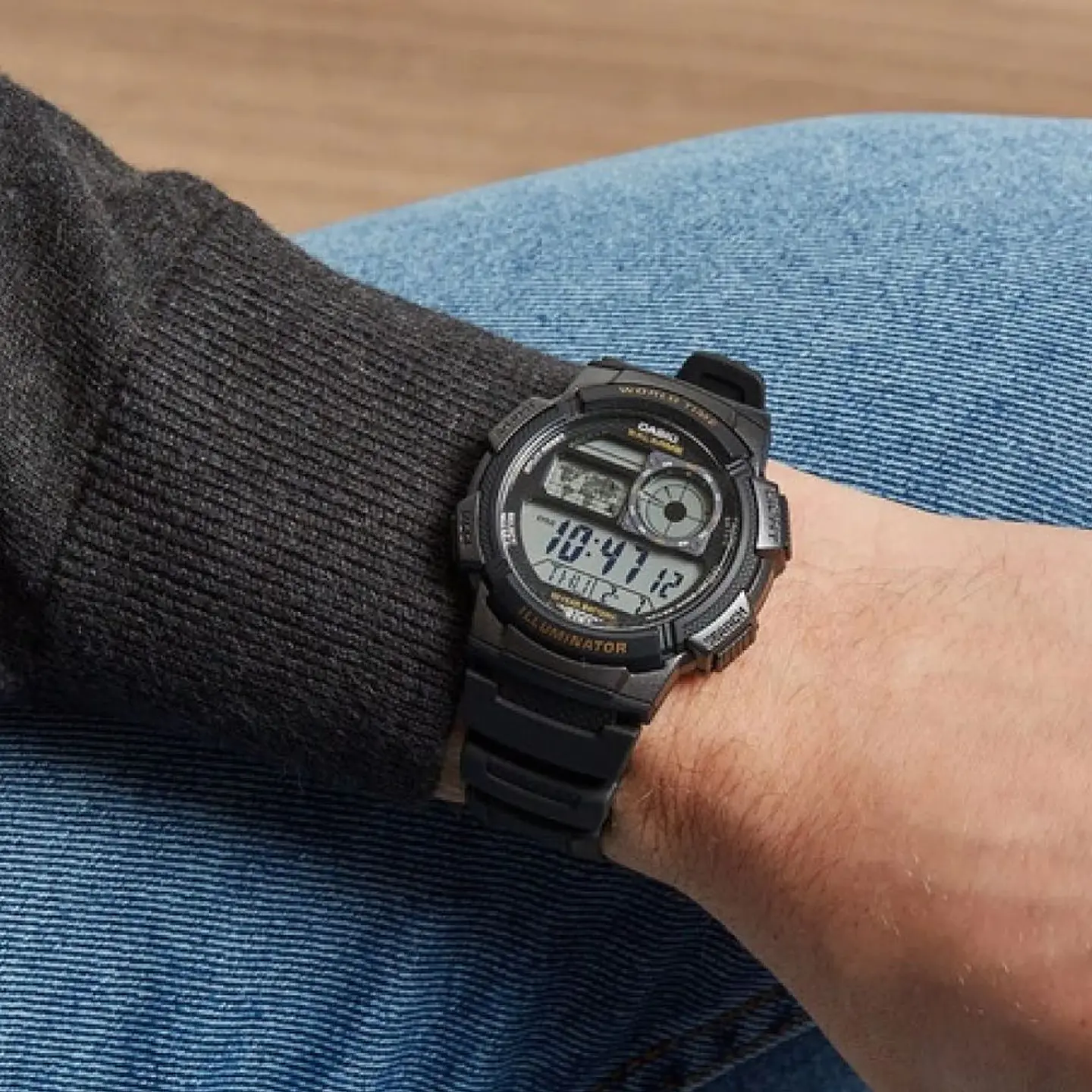 Reloj Digital Casio AE_1000W_1AV Para Hombre en Resina Color Negro 6