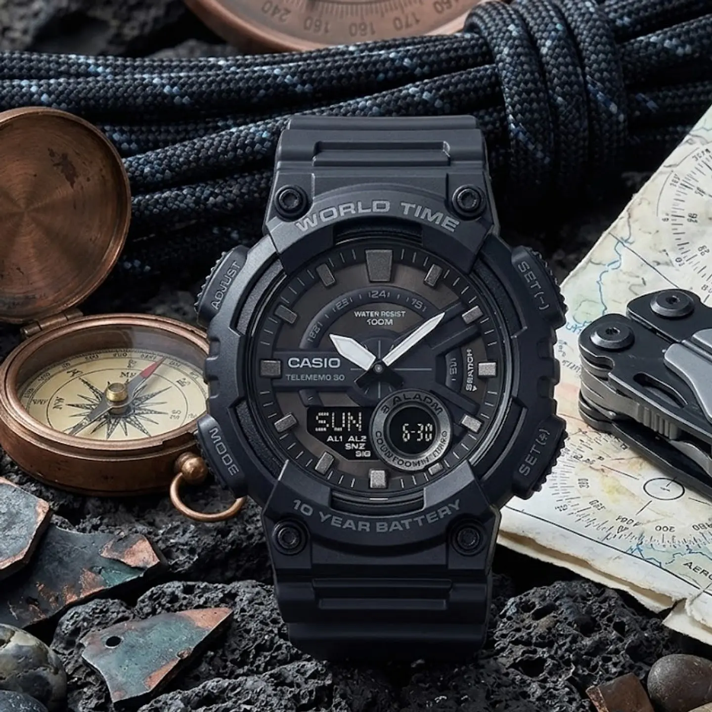 Reloj Digital Casio AEQ_110W_1BVD Para Hombre en Resina Color Negro 5