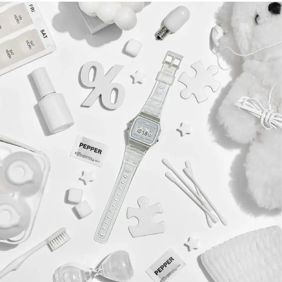 Reloj Digital Casio F-91WB-7ADF Unisex en Acero Color Blanco 5