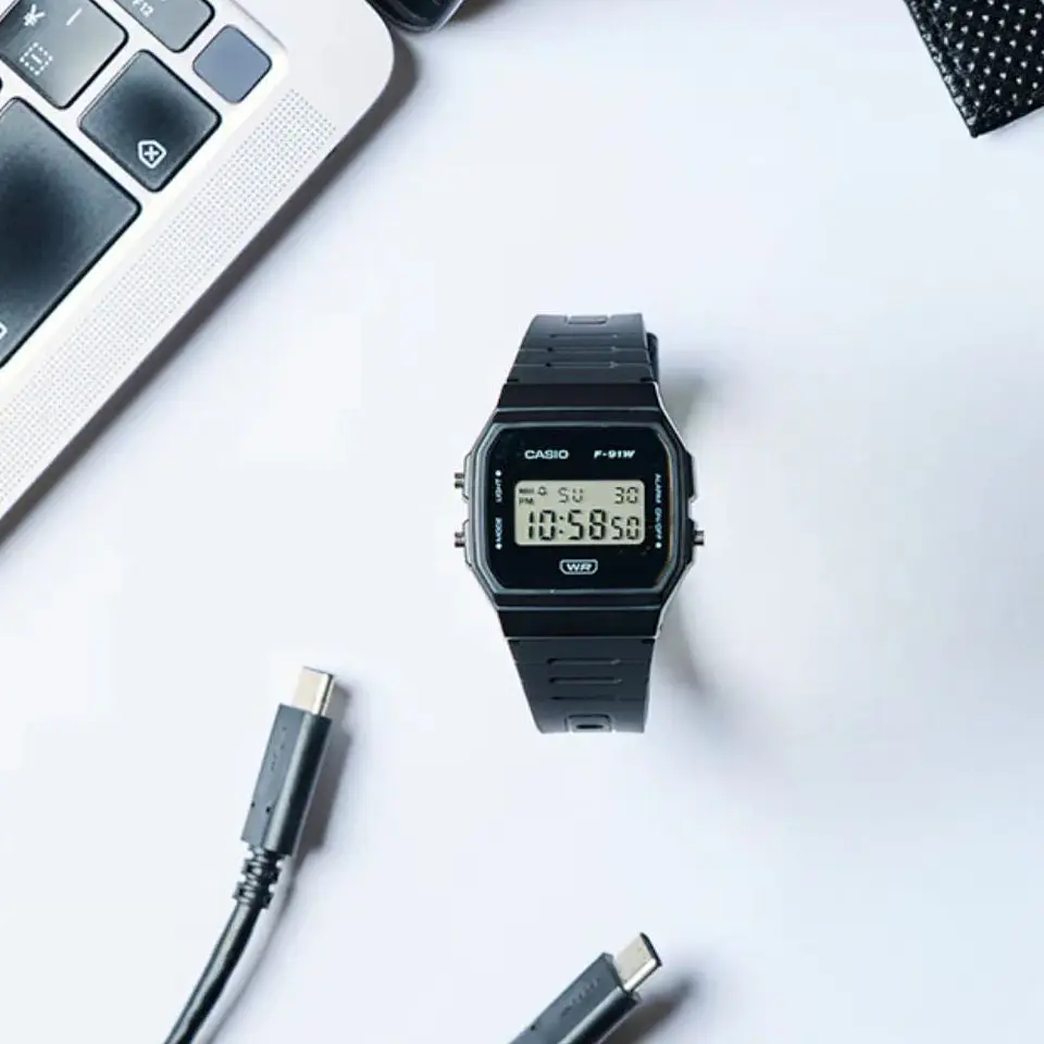 Reloj Digital Casio F-91WB-8ADF Unisex en Acero Color Negro 5