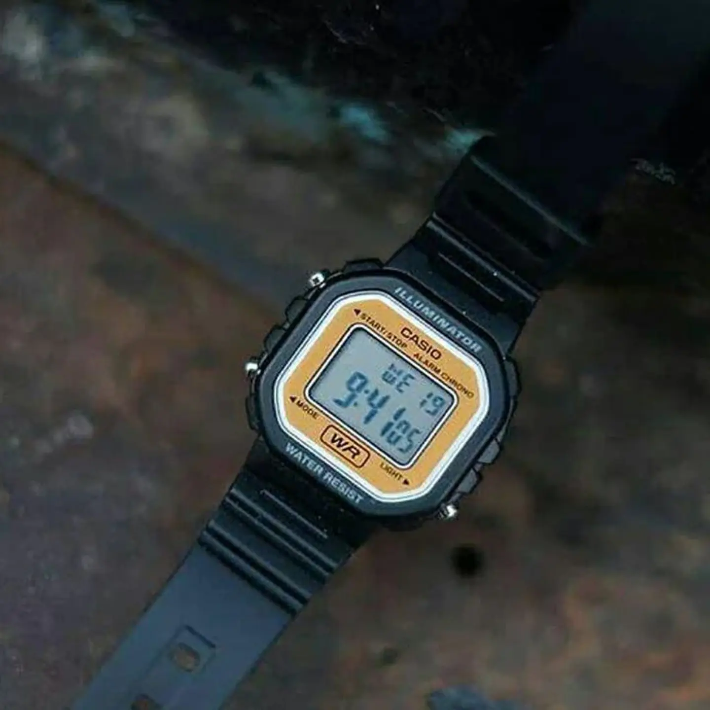 Reloj Digital Casio LA_20WH_9A Unisex en Acero Color Negro 5