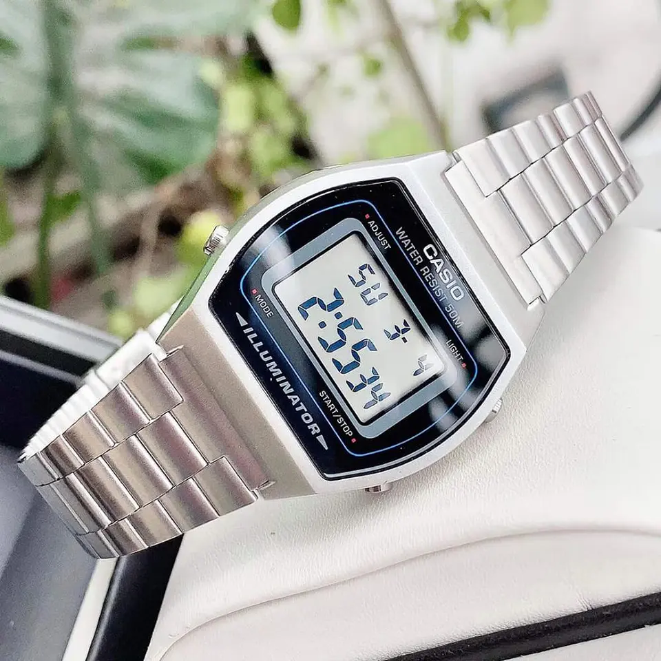 Reloj Digital Casio B640WD_1AV Para Hombre en Acero Color Plateado 5