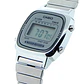 Reloj Digital Casio LA670WA7DF Para Mujer en Acero Color Plateado - Miniatura 3
