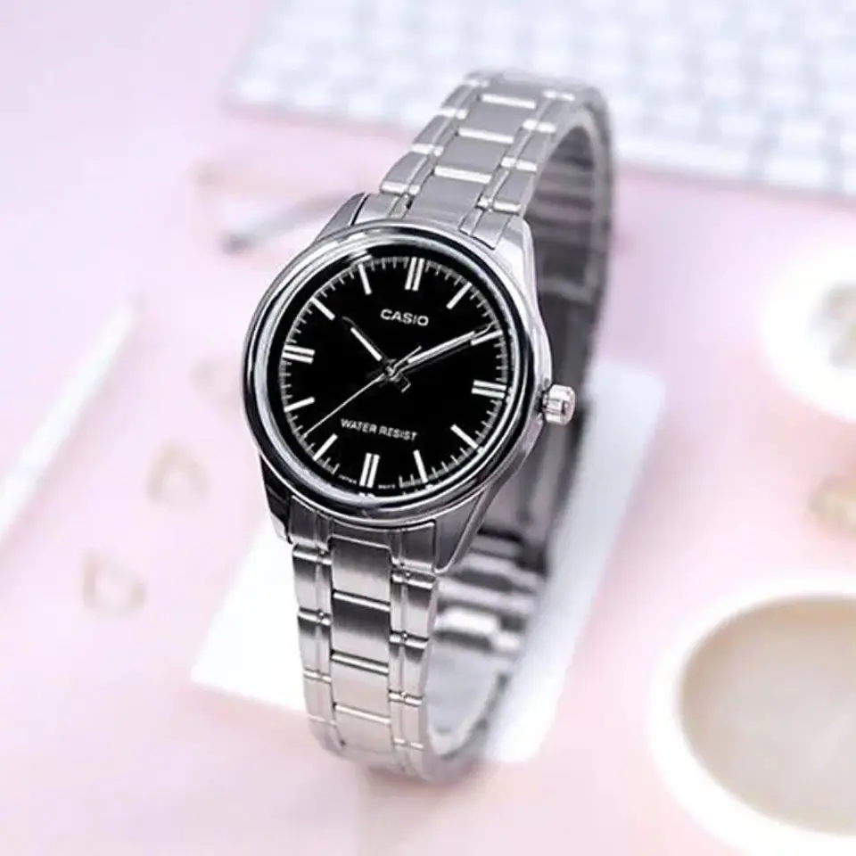 Reloj Analogo Casio LTP_V005D_1A Para Mujer en Acero Color Plateado 5