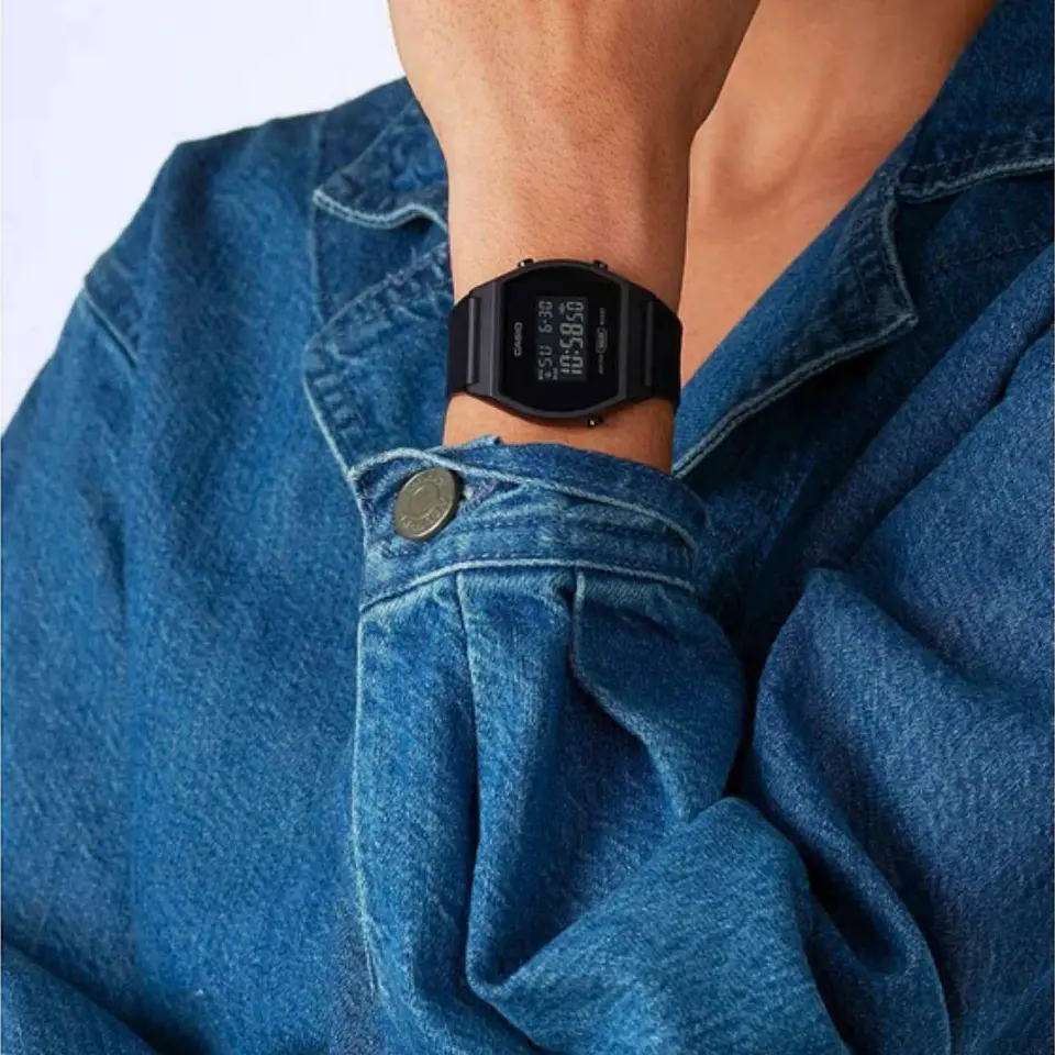 Reloj Digital Casio LW204-1BDF Unisex en Resina Color Negro 6