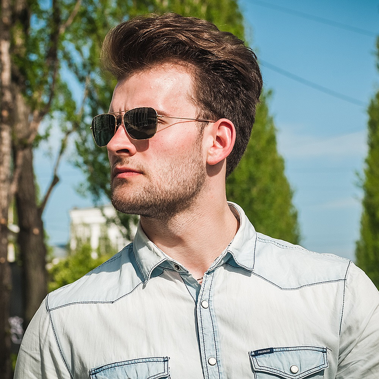 Lentes de Sol Ray Ban Caravan RB3136 001 Color Dorado Talla 58mm 6