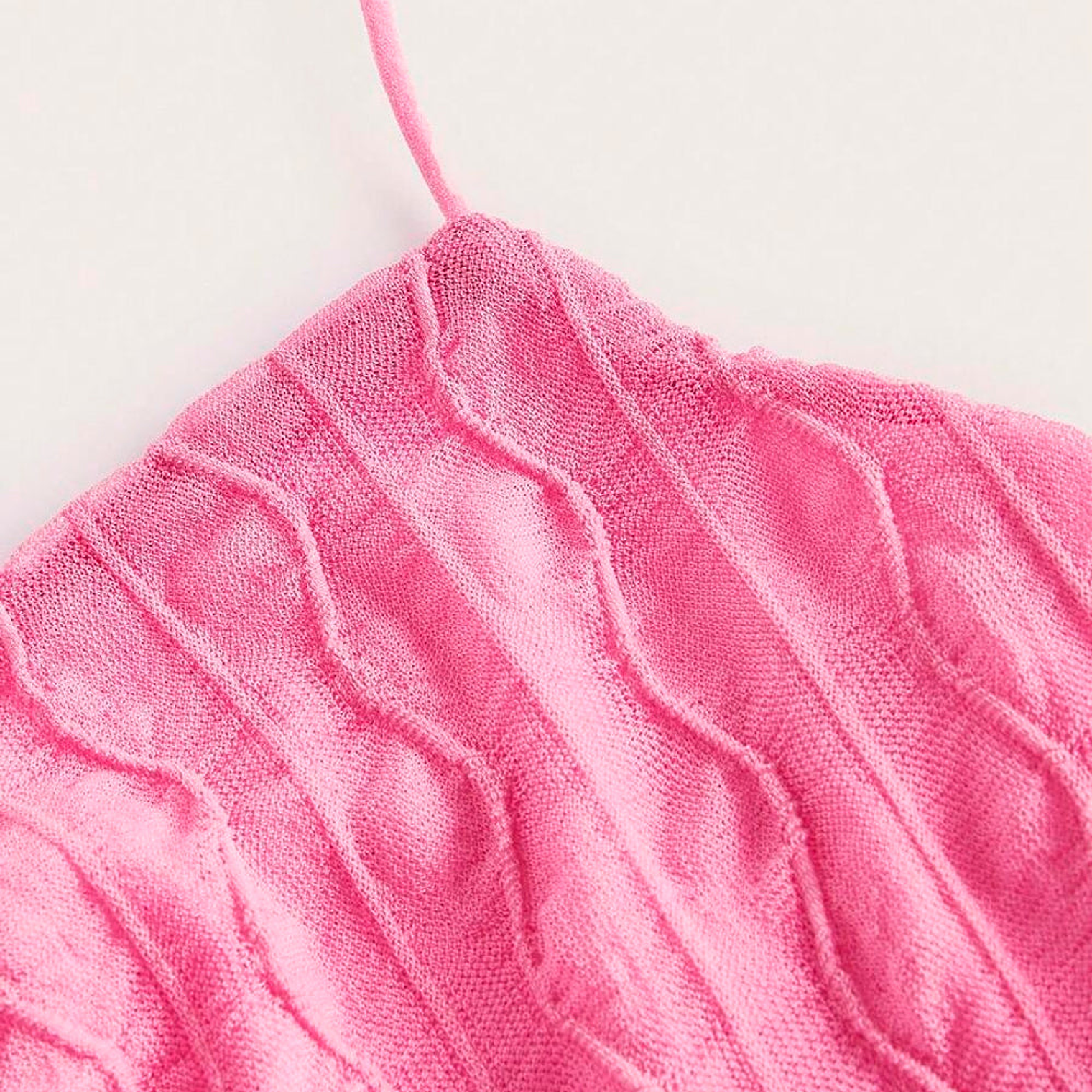 Top de Tirantes de Espalda Abierta Shein con Tira Cruzada Color Rosa Talla M 4