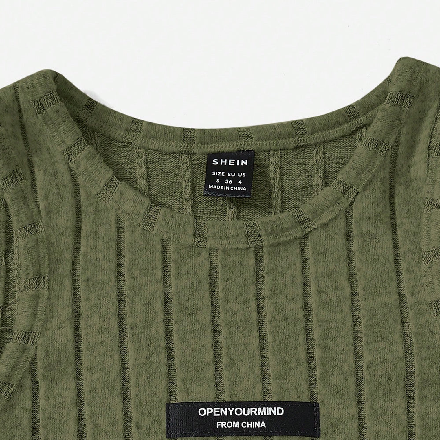 Top Tank Crop Shein Y Shorts Color Verde Militar Talla M 3