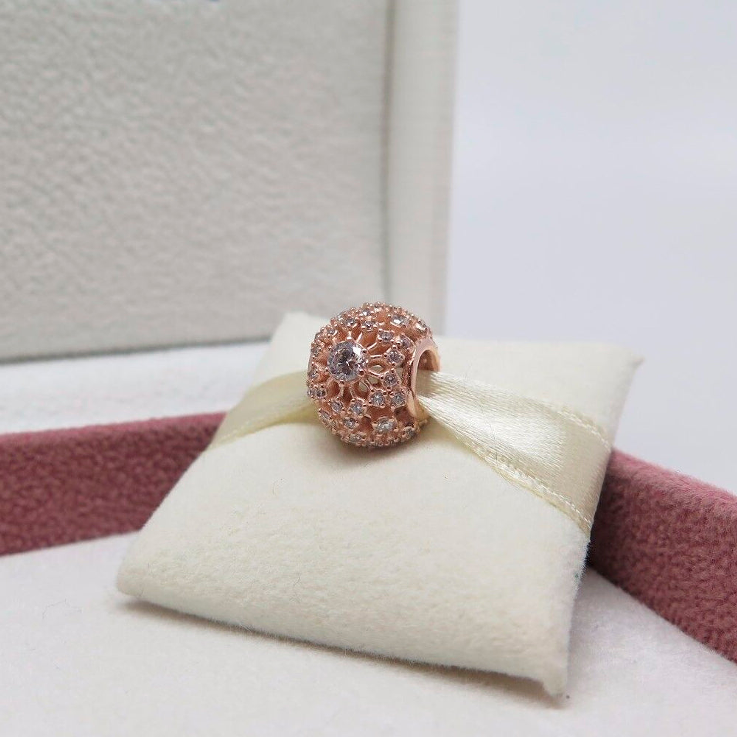 Charm Dije Pandora Original para Mujer 781370CZ Inner Radiance Oro Rosa 14k 5