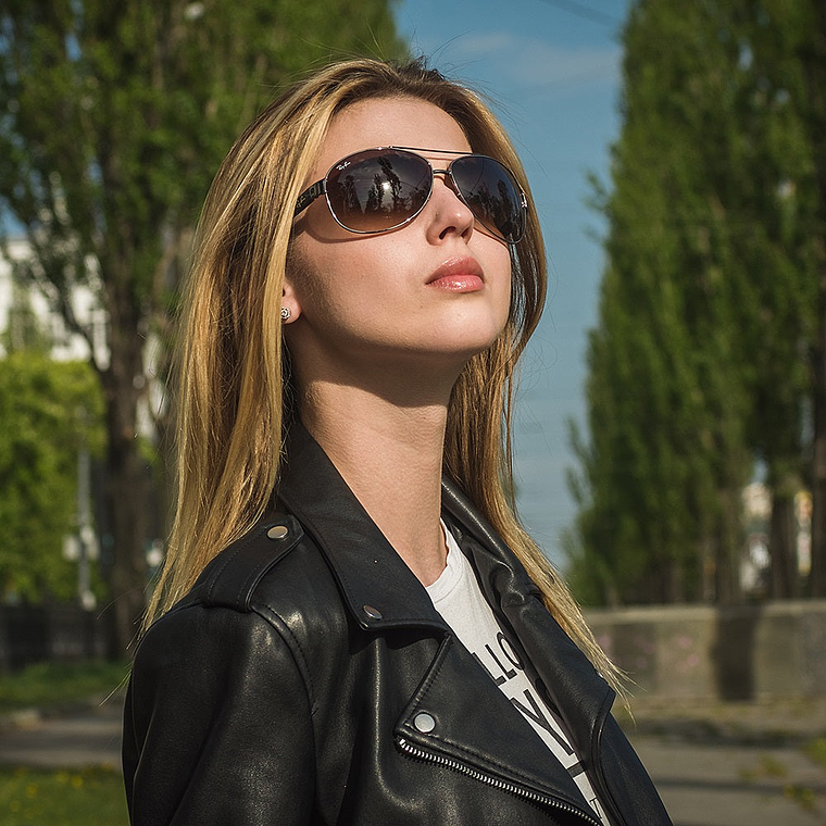 Lentes de Sol Ray Ban Aviador Lifestyle RB3386 004/13 Color Marron Degrade Talla 63mm 5