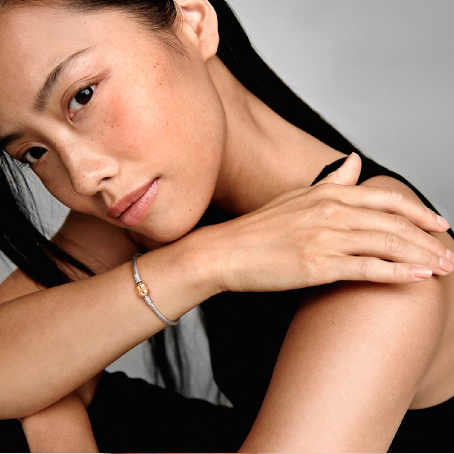 Pulsera Brazalete Pandora con Broche a Presion bañado en Oro 14k 590702HG Plata 925 Talla 18cm 5