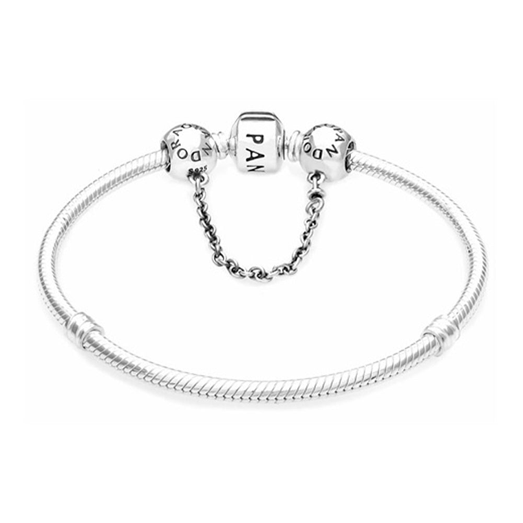 Cadena de Seguridad Pandora Circular con Logo Pandora Color Plateado 791877-05 en Plata 925 4