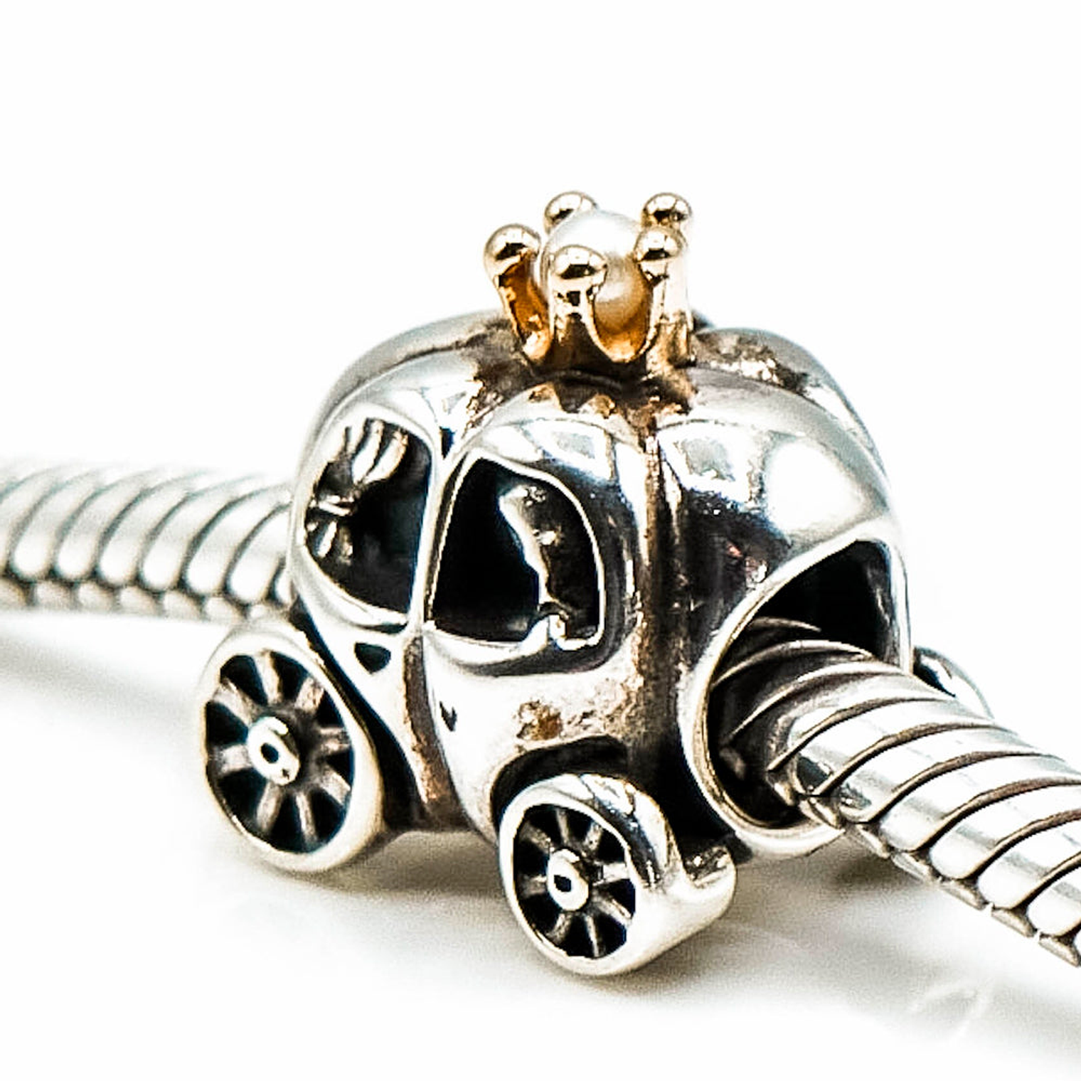 Charm Dije Pandora Original para Mujer 791573CZ Carruaje de Calabaza Plata 925 2