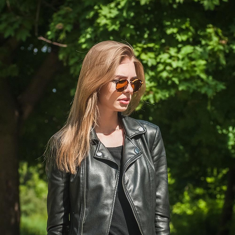 Lentes de Sol Ray Ban Round Icons RB2447 1160 Color Marron Talla 49mm 5