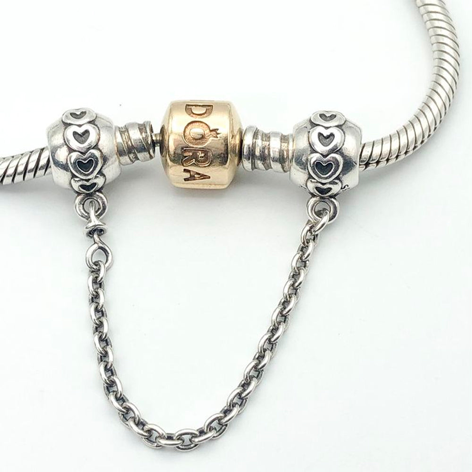 Cadena de Seguridad Pandora con Banda de Corazones Color Plateado 791088 en Plata 925 4