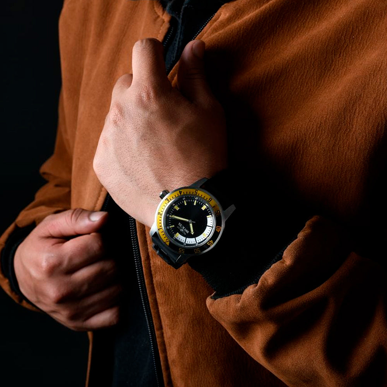 Reloj Analogo Invicta 12846 Specialty Original Color Negro Para Hombre 5